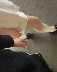 你还记得第一次牵手的感觉吗